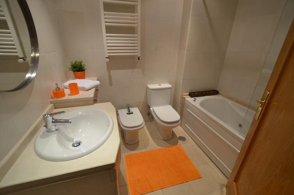 Expo Marina Lis Apartment Lisbon Room photo