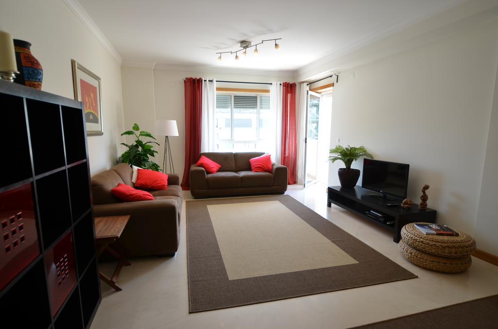 Expo Marina Lis Apartment Lisbon Room photo