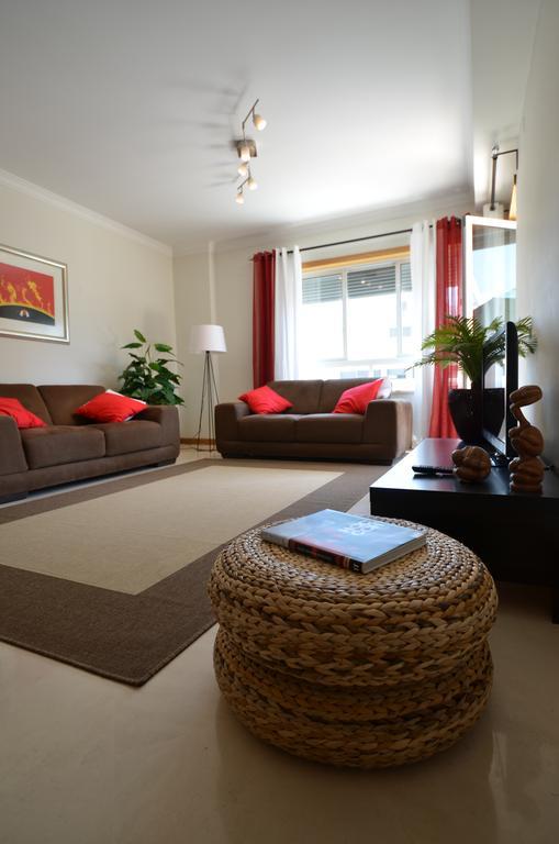 Expo Marina Lis Apartment Lisbon Room photo